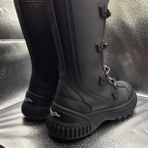 Dior Black Ankle Boots with Silver Buckles - Picture 4 of 13